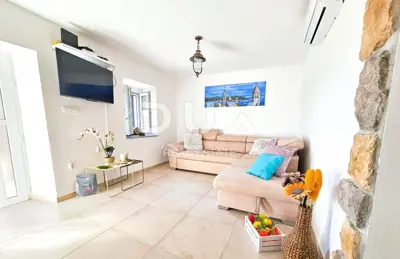 Haus 192 m², Lopar - Blick auf den Strand Rajska plaža - 2