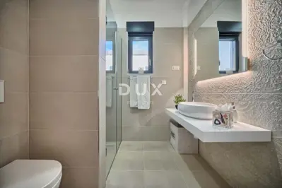 Villa 325.9 m², Podstrana - heated pool and sea view - 14