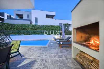 Villa 325.9 m², Podstrana - heated pool and sea view - 22