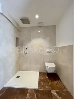 Šibenik, luksuzan stan na Rivi, pogled na more - 9