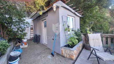 Stan u Rijeci, Centar - velika terasa i vrtna kućica - 2