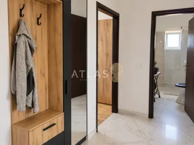 MALINSKA – 75 m², 2S POGLED NA MORE I PARKING - 9
