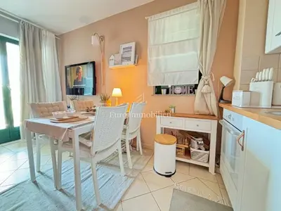 Apartman u Novalji, pogled na more i terasa - 3