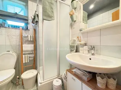 Apartman u Novalji, pogled na more i terasa - 13