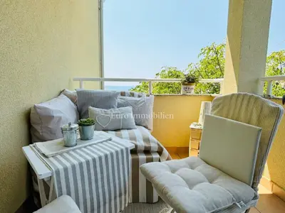 Apartman u Novalji, pogled na more i terasa