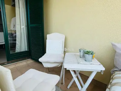 Apartman u Novalji, pogled na more i terasa - 15