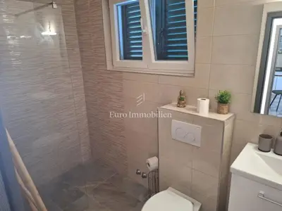 Kuća 347 m², Košljun kod Paga, bazen i blizina mora - 7