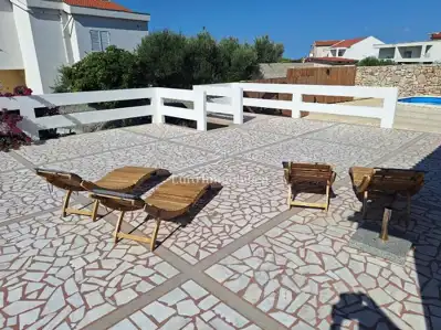 Kuća 347 m², Košljun kod Paga, bazen i blizina mora - 18