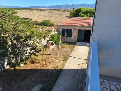 Kuća 347 m², Košljun kod Paga, bazen i blizina mora - 21