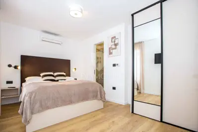 House 110 m², Bale - renovated and furnished - 12
