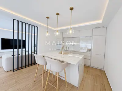 House for sale in Centar, 250 m² - 3