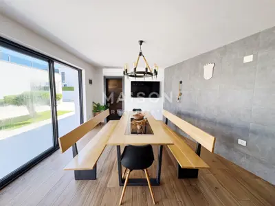 House for sale in Centar, 250 m² - 20