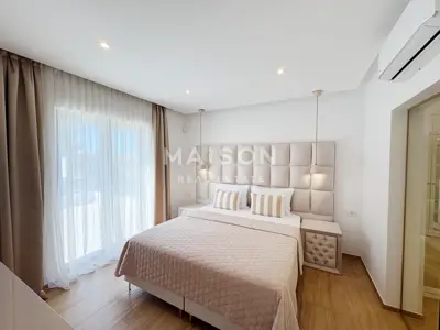 House for sale in Centar, 250 m² - 9