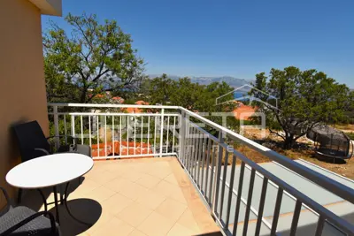Haus mit Pool, Škrip auf Brač, ruhige Lage - 22