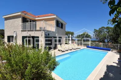 House with pool, Škrip on Brač, quiet location