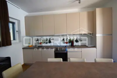 Haus mit Pool, Škrip auf Brač, ruhige Lage - 5