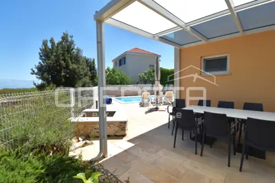 Haus mit Pool, Škrip auf Brač, ruhige Lage - 19