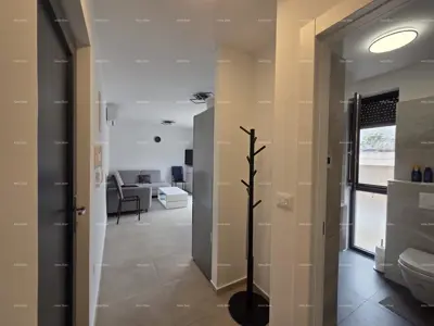 Apartment 70 m², Štinjan, Pula - garden 150 m² and 2 parking spaces - 3