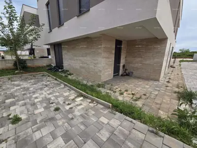 Apartment 70 m², Štinjan, Pula - garden 150 m² and 2 parking spaces - 17