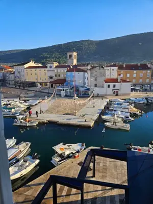 Stan 53 m², Cres - pogled na more i balkon - 7