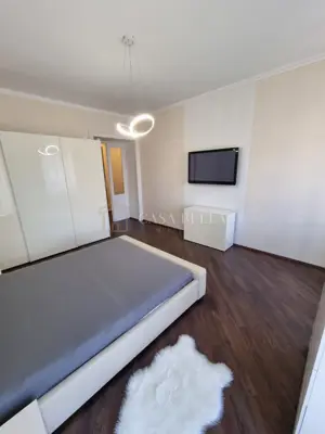 Rijeka centar, gospodski stan 145 m², 2 balkona! - 15