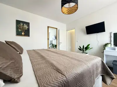 Kuća 160 m², Novalja - 4 apartmana, renovirana - 16