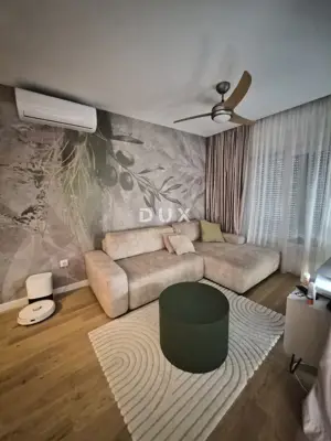 Šibenik, Žaborić, 2-sobni stan, 74,58 m², vrt, 200 m od mora - 2