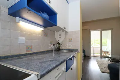 Wohnung zum Kauf in Poreč, 38,1 m² - 2