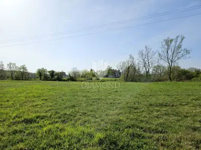 Baugrundstück 1.722 m², Poreč Umgebung, Blick auf die Natur - 4