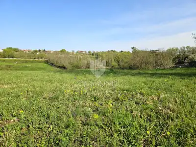 Građevinsko zemljište 1.722 m², Poreč okolica, pogled na prirodu