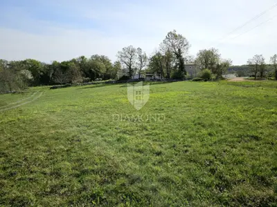 Baugrundstück 1.722 m², Poreč Umgebung, Blick auf die Natur - 6