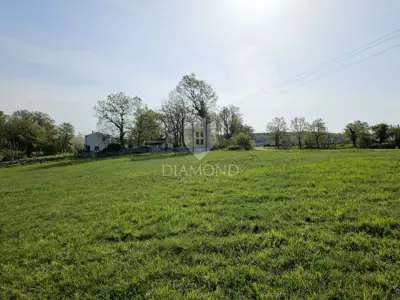 Baugrundstück 1.722 m², Poreč Umgebung, Blick auf die Natur - 7