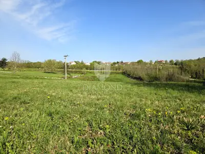 Baugrundstück 1.722 m², Poreč Umgebung, Blick auf die Natur - 3