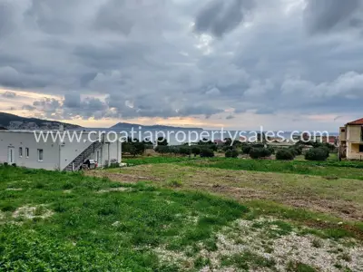 Građevinsko zemljište 856 m², Komiža - 250 m od centra - 3
