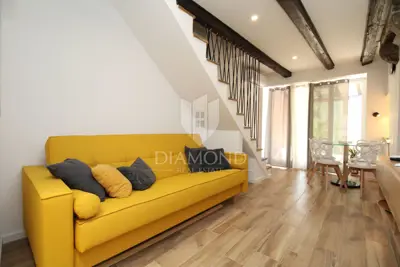 House 110 m², Pazin - indoor pool and courtyard - 3