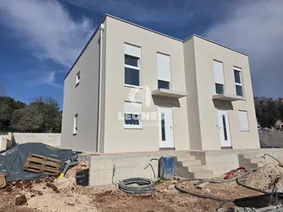 Haus 90 m², Savudrija, Pool und überdachte Terrasse - 5
