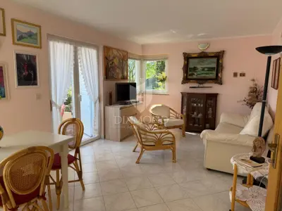 Wohnung zum Kauf in Rabac, 58 m² - 4