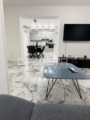 Geräumige und modern eingerichtete Wohnung mit Parkplatz - 2