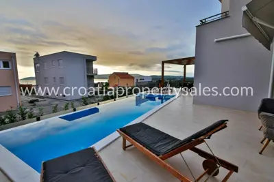Villa, Šibenik - luxuriöse Villa mit Infinity-Pool - 4