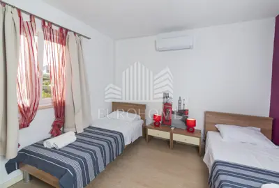 Haus zum Kauf in Posedarje, 280 m² - 14