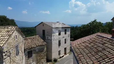 Kamena kuća 196 m², Cerovlje - panoramski pogled - 2