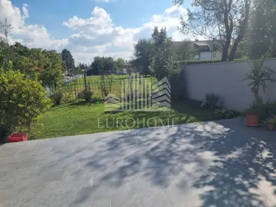 House 260 m², Gornja Dubrava - three apartments and garage - 6