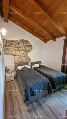 Sveti Lovreč, Wunderschöne Steinvilla mit großem Grundstück - 9