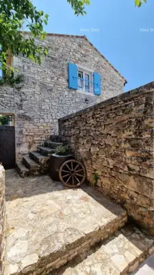 Sveti Lovreč, Wunderschöne Steinvilla mit großem Grundstück - 12