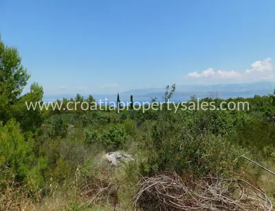 Grundstück, Brač, 38 934 m², 330 939 € - 4