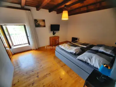 Poreč - kamena kuća s bazenom - 11