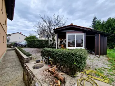 KASTAV, REŠETARI - detached house with three apartments - 15