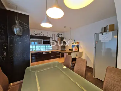 KASTAV, REŠETARI - detached house with three apartments - 8