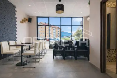 Poslovni prostor 179 m², centar Oroslavja, velika izloženost - 2
