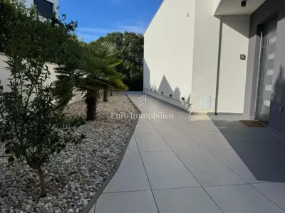 Luxury villa with a pool and sea view - Malinska - 12